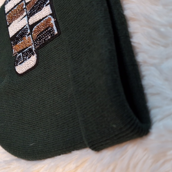 Green Bay Packer Winter Beanie Hat GAME DAY Sequins - Draft Ready - Picture 4 of 9